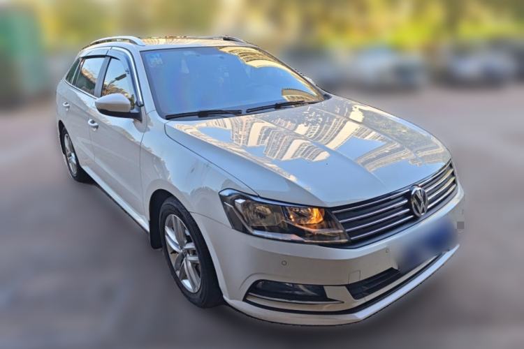 Used Volkswagen Gran Lavida 2017 230TSI DSG Comfort Edition
