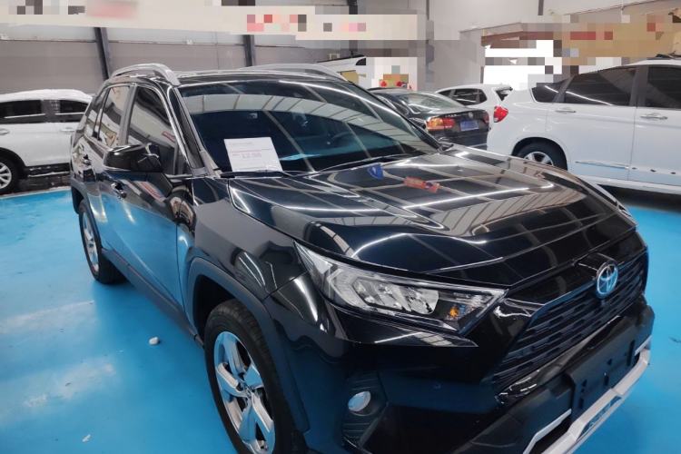 Used Toyota RAV4 2022 2.0L CVT Two-Wheel Drive Fashion Plus Edition