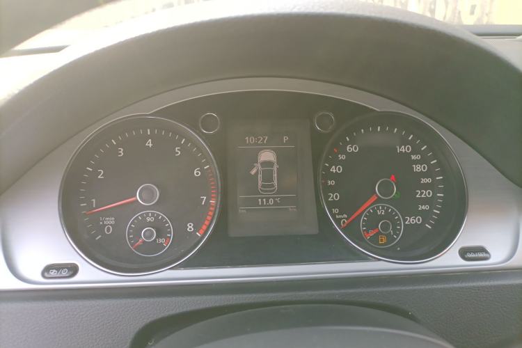 Used Volkswagen Magotan 2015 1.8TSI Advanced Model
