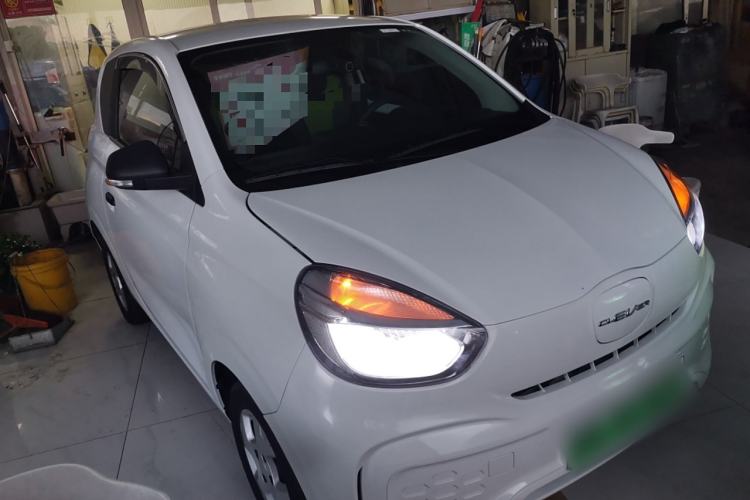 Used Roewe Clever 2021 302 km New Four-Seater Super-Efficient Version
