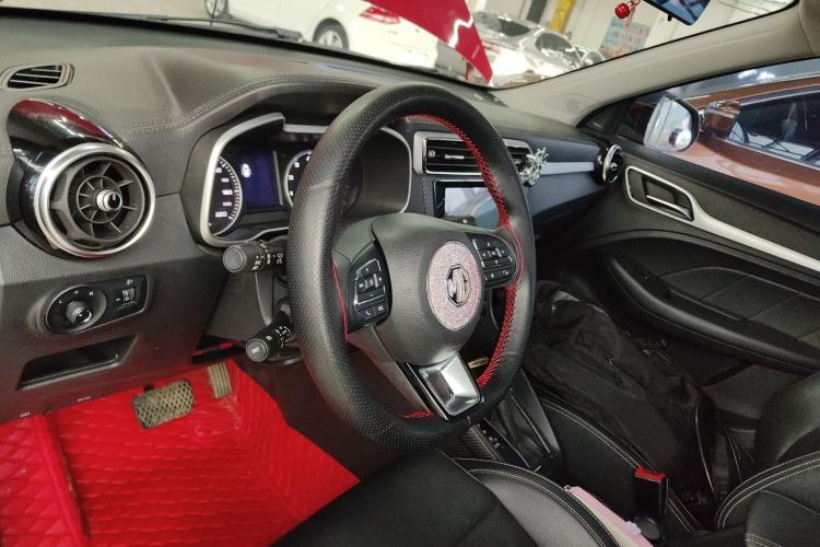 Used MG ZS 2017 1.5L Automatic Luxury Edition
