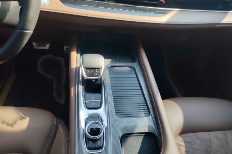 Used Chery Arrizo 8 2023 High-Performance Edition 2.0T DCT Powerfully Equipped
