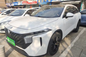 Used Venucia V 2022 260T Black Horse Edition – Top-Tier Choice