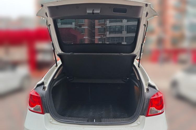 Used Chevrolet Cruze 2013 Hatchback 1.6L Automatic Luxury Model