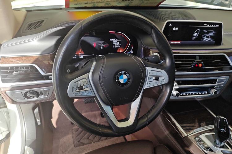 Used BMW 7 Series 2019 Updated 740Li Luxury Package Premium Edition
