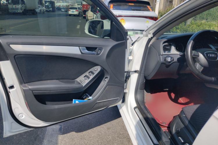 Used Audi A4L 2016 30 TFSI Collector's Edition Automatic Comfort Model