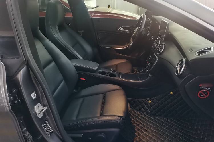 Used Mercedes-Benz CLA 2016 Facelifted CLA 200 Stylish Edition
