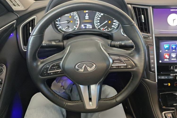 Used Infiniti Q50L 2018 2.0T Comfort Edition China VI Standard