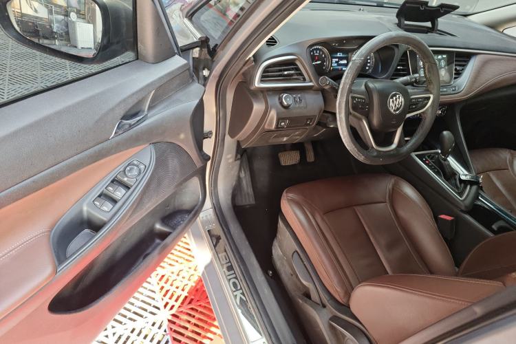 Used Buick GL6 2018 18T 6-Seater Luxury Model