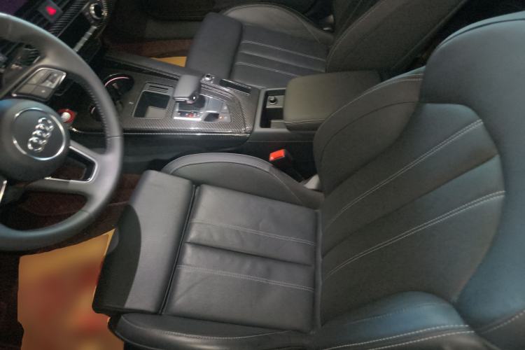 Used Audi A4L 2020 40 TFSI Luxury Dynamic Model