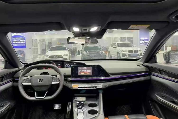 Used Changan UNI-V 2024 1.5T Prestige Sport Edition