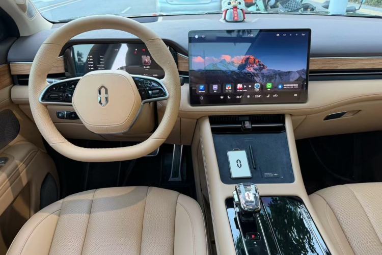 Used Hima AITO M7 2024 1.5T Rear-Drive Plus Version 6 Seats