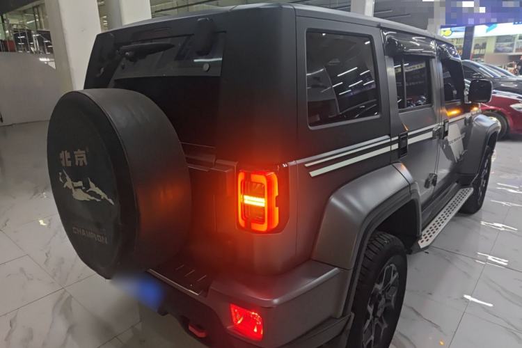 Used  BJ40 2021 2.0T Automatic Four-Wheel Drive Ring the Tower Champion Edition
