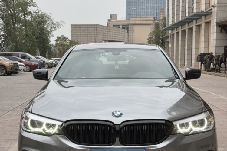 Used BMW 5 Series 2018 Restyled 530Li Leading Edition M Sport Package
