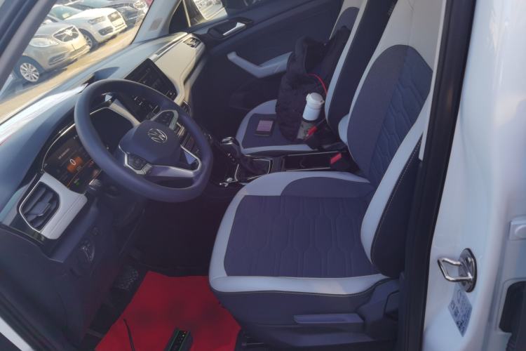 Used Volkswagen Tharu 2025 New Sharp 1.5L Ambitious Edition
