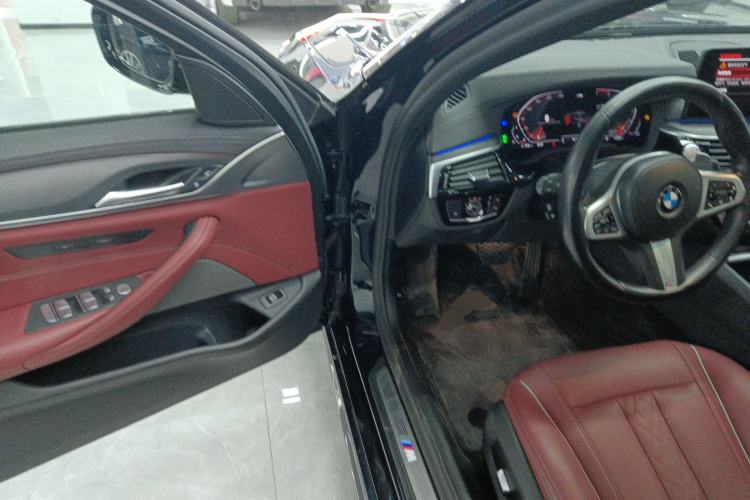 Used BMW 5 Series 2021 Facelifted 530Li Leading Edition M Sport Package