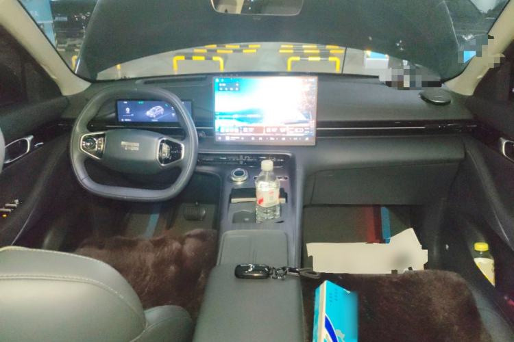 Used  E5 2024 530 km Exploration+ Version