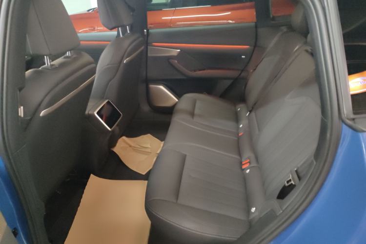 Used ONVO L60 2024 60 kWh All-Wheel Drive
