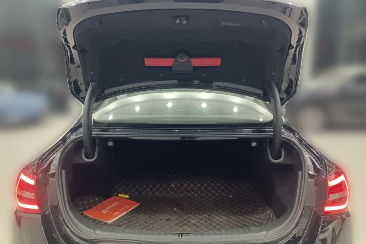 Used Hongqi H5 2020 1.8T Automatic ZhiLian QiYun Edition
