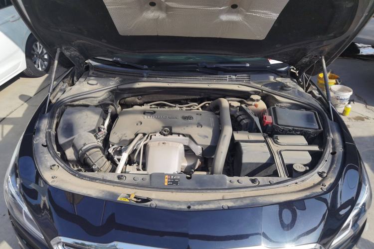 Used Buick LaCrosse 2018 28T Luxury Edition
