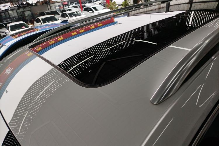 Used Volkswagen Tiguan L 2023 330TSI Automatic Two-Wheel Drive Smart Edition
