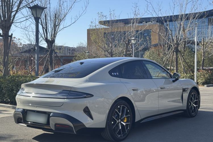 Used  SU7 2024 Rear-Drive Long-Range Intelligent Driving Version