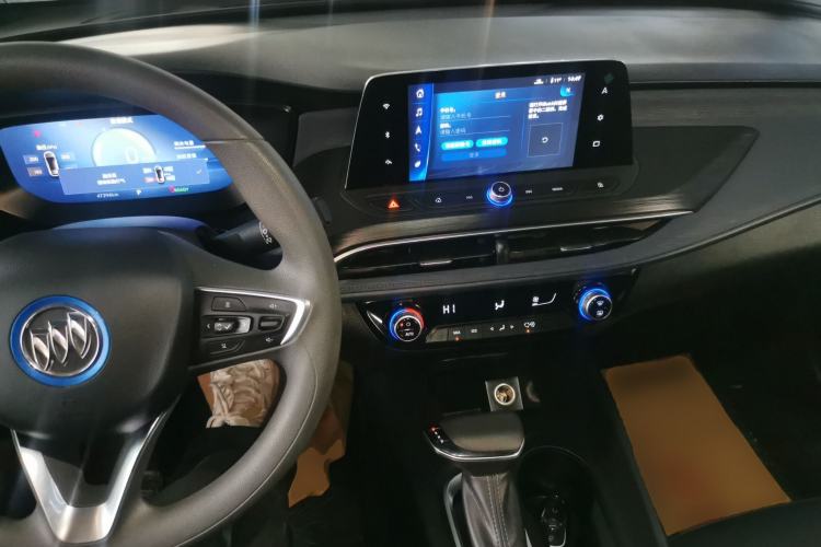 Used Buick Velite 6 2024 450km Range Commuter Version
