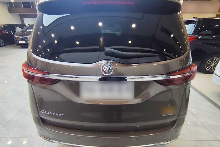 Used Buick GL8 2022 Land Business Class 652T Luxury Model
