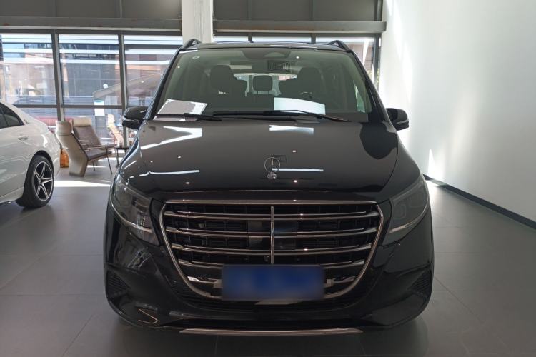 Used Mercedes-Benz V-Class 2024 V 300 L Long Wheelbase Luxury Edition

