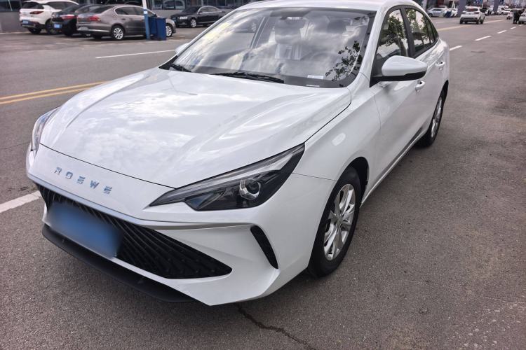 Used Roewe i5 2023 1.5L Manual Comfort Edition
