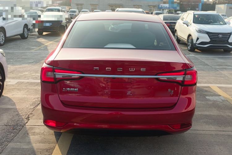 Used Roewe i5 2020 1.5L Automatic 4G Connect Luxury Flagship Edition
