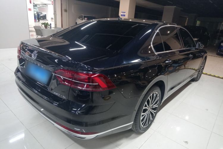 Used Volkswagen Phideon 2019 380TSI Two-Wheel Drive Business Edition China VI Standard
