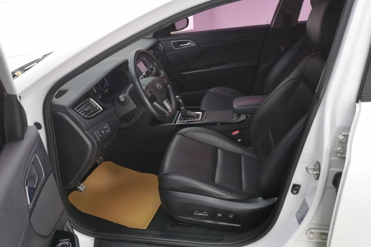 Used Hyundai Mistra 2014 1.8L Automatic Deluxe DLX Model
