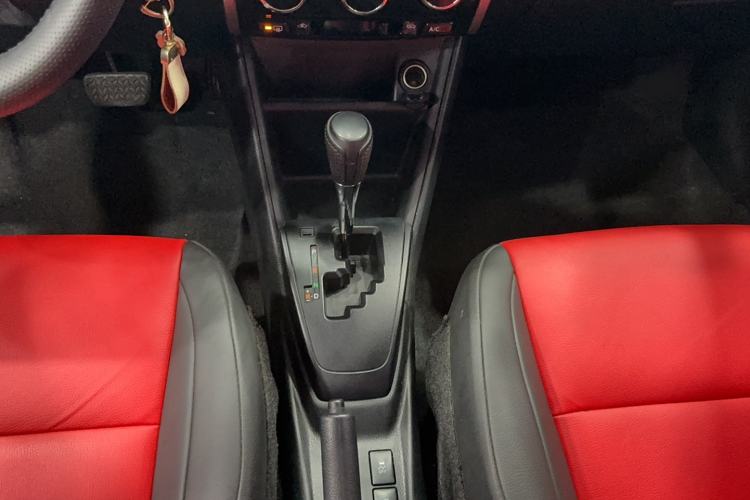 Used Toyota YARiS L 2016 Revised 1.5E CVT Charming Edition
