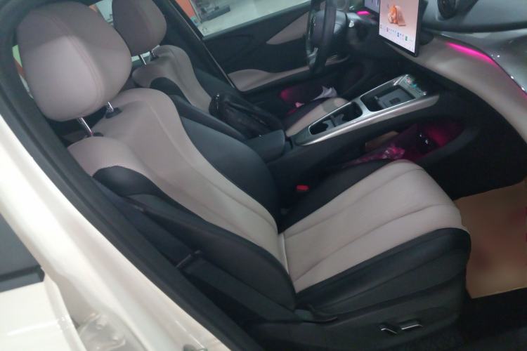 Used BYD Dolphin 2025 Intelligent Driving Version 410 km Fashion Edition
