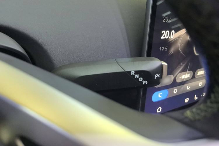 Used  07 2024 Max Extended-Range Edition
