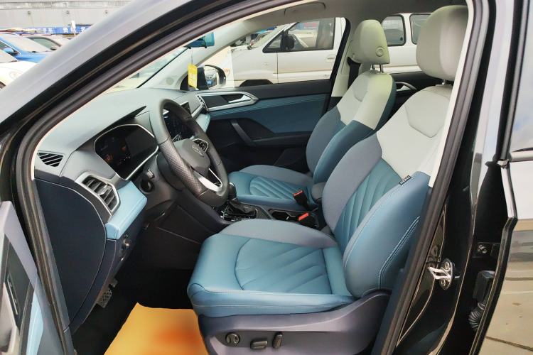 Used Volkswagen Tharu 2023 300TSI Two-Wheel-Drive Moonlight Edition
