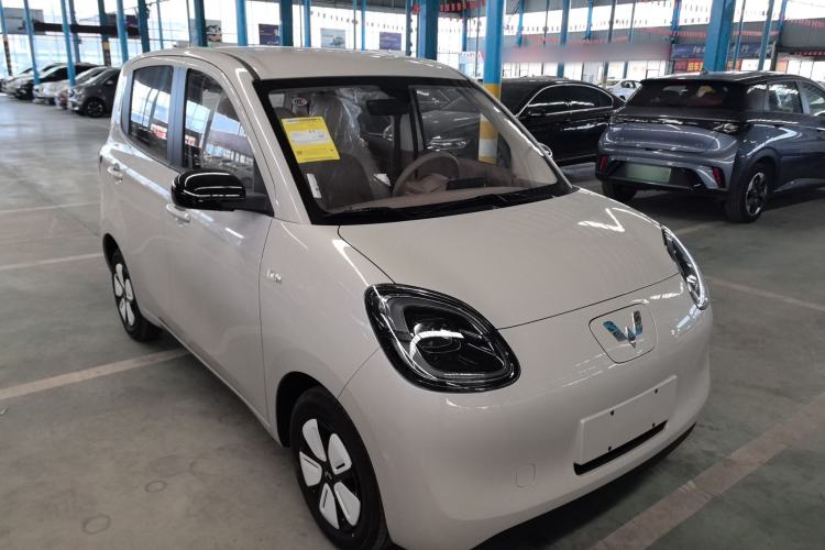 Used Wuling Hongguang MINIEV 2025 Four-Door Version Advanced Edition
