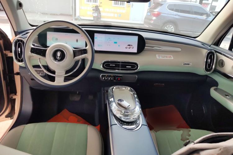 Used ORA Ballet Cat 2022 401 km Nutcracker Edition
