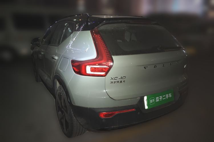 Used Volvo XC40 New Energy 2023 Four-Wheel-Drive High-Performance Version
