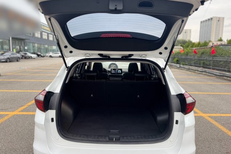 Used Hyundai Tucson 2019 280TGDi Dual-Clutch Two-Wheel Drive Fashion Edition China VI Standard