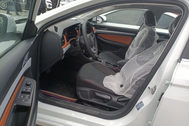 Used Volkswagen Bora 
