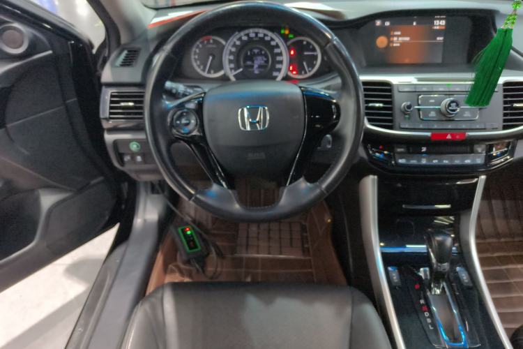 Used Honda Accord 2016 2.0L Elite Edition
