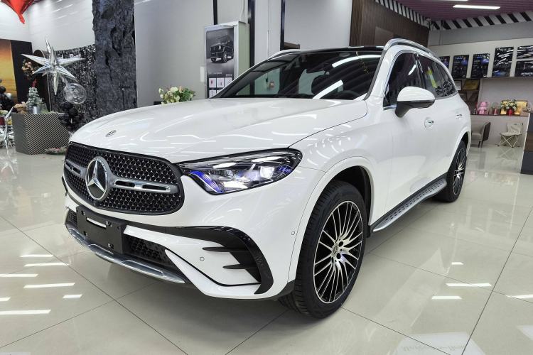 Used Mercedes-Benz GLC 2023 GLC 300 L 4MATIC Luxury 7-Seater
