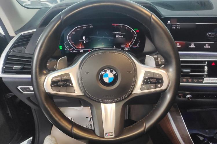 Used BMW X5 2022 xDrive40i M Sport Package
