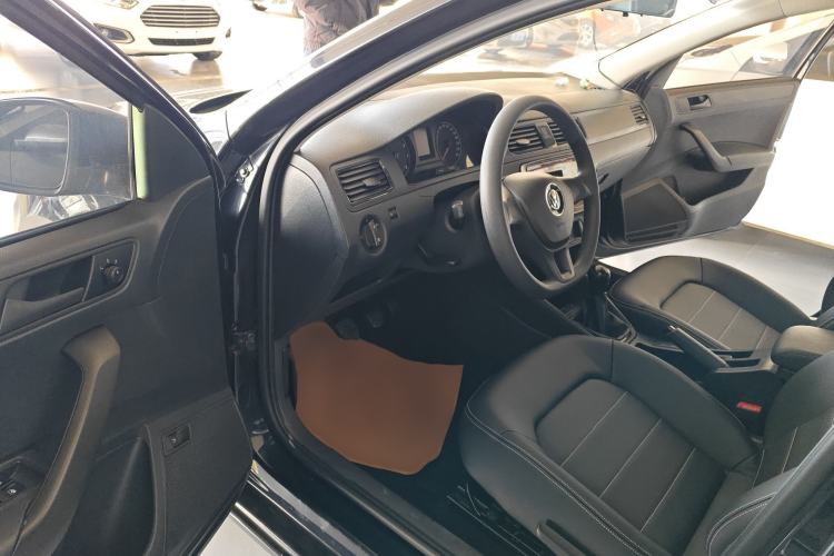 Used Volkswagen Santana 2019 1.5L Manual Fashion Edition China VI Standard