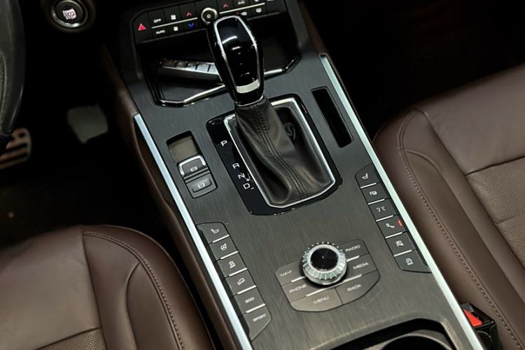 Used Wey VV5 2017 2.0T Flagship Edition
