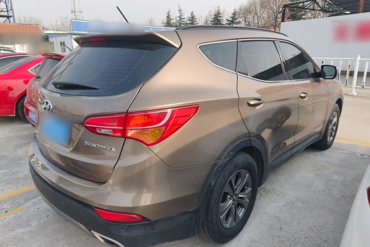 Used Hyundai Santa Fe 2013 2.4L Automatic 2WD Comfort Edition
