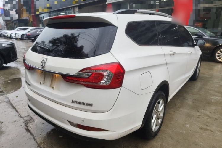 Used Baojun 310W 2017 1.5L Manual Fashion Model China V
