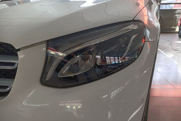 Used Mercedes-Benz GLC 2017 GLC 260 4MATIC Dynamic Edition
